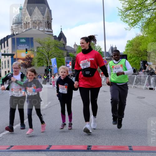 25.04.2026 - Das Zehntel Tim E. http://msf.ph/oto/9571804 25.04.2026 09:10:35 Ziel 1230, 1238, 1391, 3586 meine-sportfotos.de