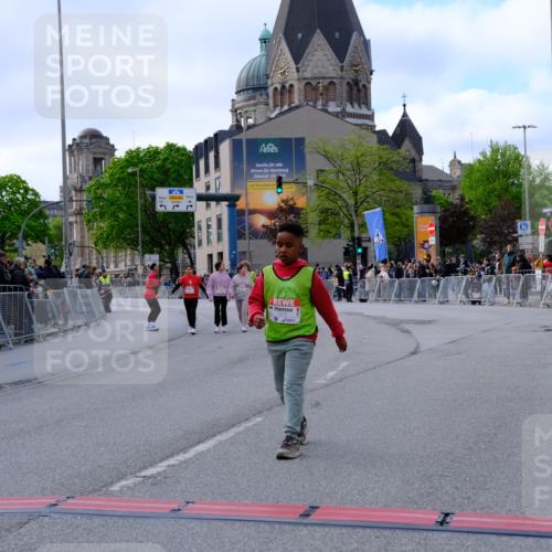 25.04.2026 - Das Zehntel Tim E. http://msf.ph/oto/9571834 25.04.2026 09:11:10 Ziel 2080, 2845, 3270, 3879 meine-sportfotos.de