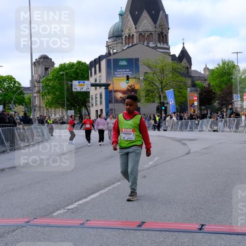 25.04.2026 - Das Zehntel Tim E. http://msf.ph/oto/9571835 25.04.2026 09:11:10 Ziel 2080, 2845, 3270, 3879 meine-sportfotos.de
