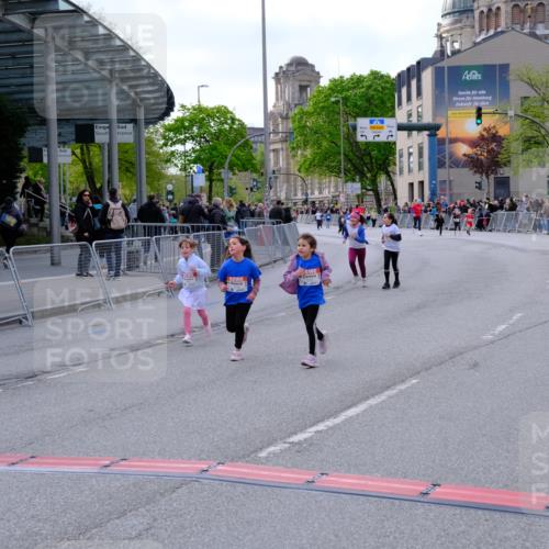 25.04.2026 - Das Zehntel Tim E. http://msf.ph/oto/9571889 25.04.2026 09:12:58 Ziel 2082, 2083, 2096, 2101, 2102, 2109, 3440, 3463, 3475, 3869 meine-sportfotos.de