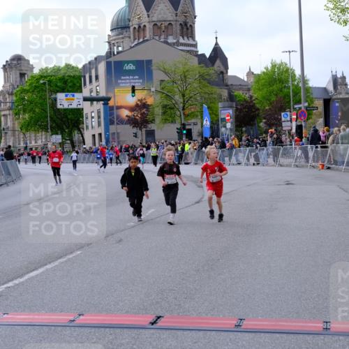 25.04.2026 - Das Zehntel Tim E. http://msf.ph/oto/9571898 25.04.2026 09:13:13 Ziel 1775, 1776, 1780, 2413 meine-sportfotos.de