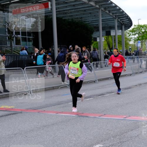 25.04.2026 - Das Zehntel Tim E. http://msf.ph/oto/9571930 25.04.2026 09:13:24 Ziel 1112, 1120, 1810 meine-sportfotos.de