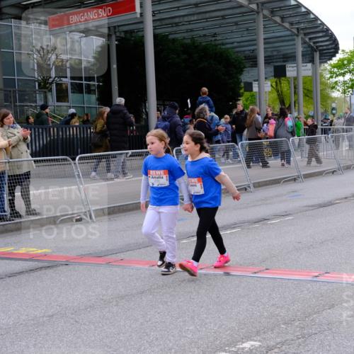 25.04.2026 - Das Zehntel Tim E. http://msf.ph/oto/9571936 25.04.2026 09:13:37 Ziel 1651, 2092, 2107, 3907, 4073 meine-sportfotos.de