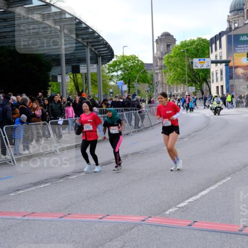 25.04.2026 - Das Zehntel Tim E. http://msf.ph/oto/9571960 25.04.2026 09:14:03 Ziel 2209 meine-sportfotos.de