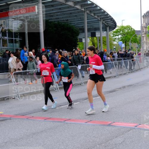 25.04.2026 - Das Zehntel Tim E. http://msf.ph/oto/9571964 25.04.2026 09:14:04 Ziel 2209 meine-sportfotos.de