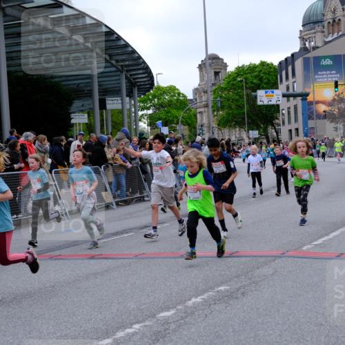 25.04.2026 - Das Zehntel Tim E. http://msf.ph/oto/9577536 25.04.2026 11:00:37 Ziel 5170, 5196, 5203, 5265, 5285, 5474, 5524, 5655, 5679, 5946, 5961, 5984, 5994, 6240, 6251, 6283, 6437, 6446, 6455, 6474, 6854, 6855, 6968, 6969, 6991, 7003, 7046, 7056, 7422, 7423, 7439, 7478, 7525, 7541, 7554, 7577, 7579, 7686, 7810, 7937, 8072 meine-sportfotos.de