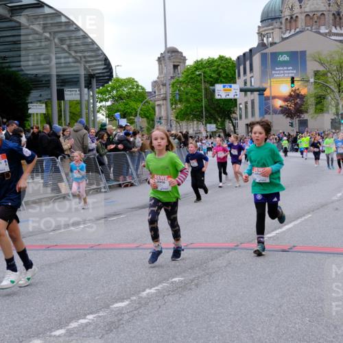 25.04.2026 - Das Zehntel Tim E. http://msf.ph/oto/9577544 25.04.2026 11:00:39 Ziel 5170, 5196, 5203, 5474, 5524, 5655, 5679, 5946, 5961, 5994, 6240, 6251, 6283, 6437, 6455, 6857, 6968, 6969, 6991, 7003, 7046, 7056, 7422, 7423, 7439, 7478, 7525, 7541, 7554, 7686, 7810, 7937 meine-sportfotos.de