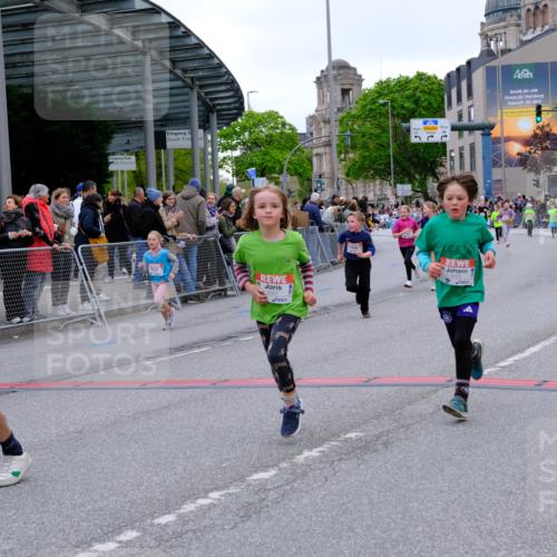 25.04.2026 - Das Zehntel Tim E. http://msf.ph/oto/9577547 25.04.2026 11:00:39 Ziel 5170, 5196, 5203, 5474, 5524, 5655, 5679, 5946, 5961, 5994, 6240, 6251, 6283, 6437, 6455, 6857, 6968, 6969, 6991, 7003, 7046, 7056, 7422, 7423, 7439, 7478, 7525, 7541, 7554, 7686, 7810, 7937 meine-sportfotos.de