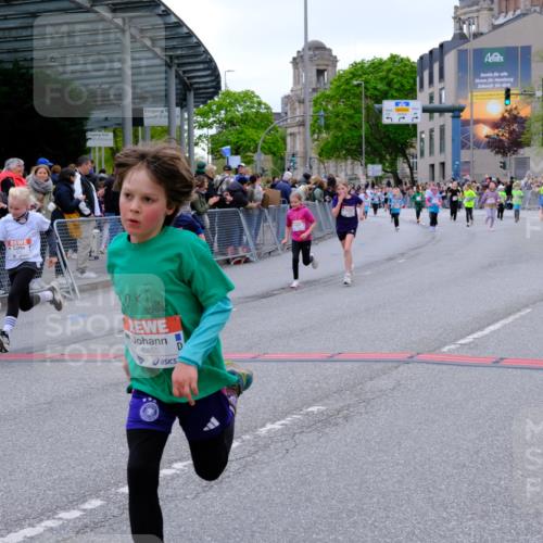 25.04.2026 - Das Zehntel Tim E. http://msf.ph/oto/9577553 25.04.2026 11:00:40 Ziel 5196, 5203, 5474, 5655, 5679, 5994, 6240, 6251, 6283, 6437, 6455, 6857, 6968, 6969, 6991, 7003, 7046, 7056, 7422, 7423, 7439, 7478, 7525, 7541, 7554, 7686, 7810, 7937 meine-sportfotos.de