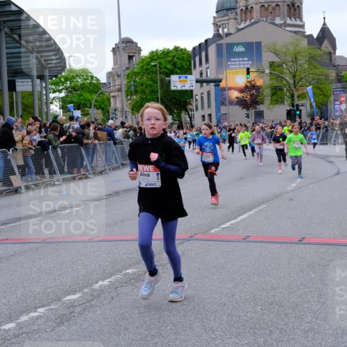 25.04.2026 - Das Zehntel Tim E. http://msf.ph/oto/9577562 25.04.2026 11:00:42 Ziel 5196, 5203, 5474, 5679, 5994, 6238, 6240, 6251, 6437, 6455, 6571, 6857, 6968, 6969, 6991, 7003, 7071, 7422, 7423, 7439, 7478, 7554, 7937 meine-sportfotos.de