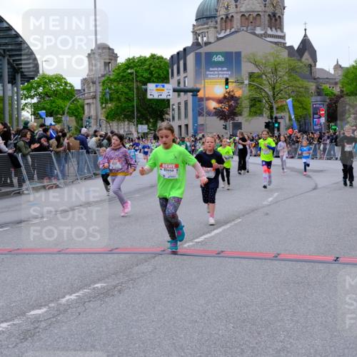25.04.2026 - Das Zehntel Tim E. http://msf.ph/oto/9577577 25.04.2026 11:00:46 Ziel 5196, 5203, 5474, 5679, 5727, 6238, 6529, 6537, 6571, 6768, 6772, 6823, 6857, 6968, 6969, 7009, 7010, 7071, 7220, 7221, 7554 meine-sportfotos.de