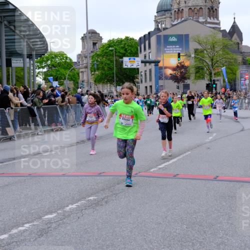 25.04.2026 - Das Zehntel Tim E. http://msf.ph/oto/9577579 25.04.2026 11:00:46 Ziel 5196, 5203, 5474, 5679, 5727, 6238, 6529, 6537, 6571, 6768, 6772, 6823, 6857, 6968, 6969, 7009, 7010, 7071, 7220, 7221, 7554 meine-sportfotos.de