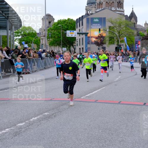 25.04.2026 - Das Zehntel Tim E. http://msf.ph/oto/9577586 25.04.2026 11:00:47 Ziel 5196, 5203, 5474, 5679, 5727, 6238, 6243, 6245, 6529, 6537, 6571, 6768, 6772, 6823, 6857, 6968, 6969, 7009, 7010, 7071, 7220, 7221 meine-sportfotos.de