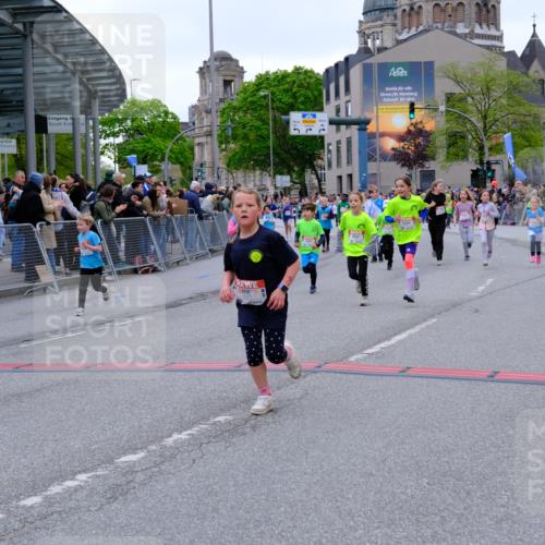 25.04.2026 - Das Zehntel Tim E. http://msf.ph/oto/9577589 25.04.2026 11:00:48 Ziel 5474, 5727, 6238, 6243, 6245, 6529, 6537, 6571, 6768, 6772, 6823, 6857, 6968, 6969, 7009, 7010, 7071, 7220, 7221 meine-sportfotos.de