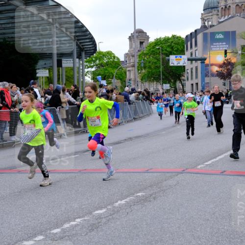 25.04.2026 - Das Zehntel Tim E. http://msf.ph/oto/9577601 25.04.2026 11:00:49 Ziel 5211, 5727, 6238, 6243, 6245, 6529, 6537, 6571, 6768, 6772, 6823, 6857, 6968, 6969, 7009, 7010, 7071, 7220, 7221 meine-sportfotos.de