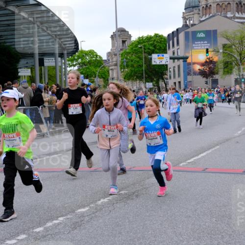 25.04.2026 - Das Zehntel Tim E. http://msf.ph/oto/9577621 25.04.2026 11:00:52 Ziel 5211, 5431, 5455, 5596, 5597, 5727, 6238, 6243, 6245, 6529, 6537, 6571, 6680, 6698, 6768, 6772, 6823, 7009, 7010, 7071, 7220, 7221, 7495, 7744, 7845 meine-sportfotos.de