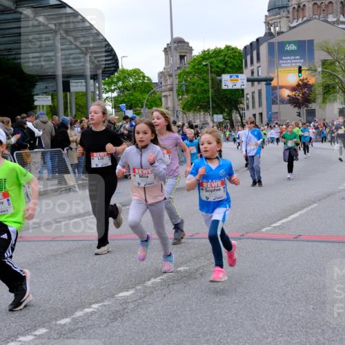 25.04.2026 - Das Zehntel Tim E. http://msf.ph/oto/9577622 25.04.2026 11:00:52 Ziel 5211, 5431, 5455, 5596, 5597, 5727, 6238, 6243, 6245, 6529, 6537, 6571, 6680, 6698, 6768, 6772, 6823, 7009, 7010, 7071, 7220, 7221, 7495, 7744, 7845 meine-sportfotos.de