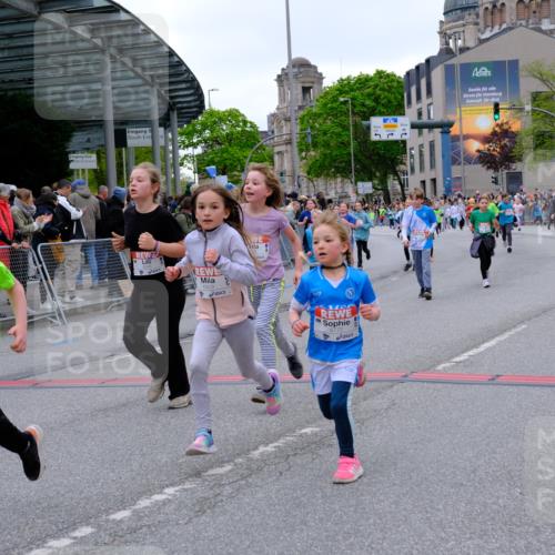 25.04.2026 - Das Zehntel Tim E. http://msf.ph/oto/9577623 25.04.2026 11:00:52 Ziel 5211, 5431, 5455, 5596, 5597, 5727, 6238, 6243, 6245, 6529, 6537, 6571, 6680, 6698, 6768, 6772, 6823, 7009, 7010, 7071, 7220, 7221, 7495, 7744, 7845 meine-sportfotos.de