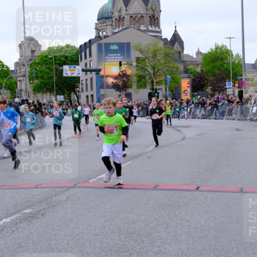25.04.2026 - Das Zehntel Tim E. http://msf.ph/oto/9577630 25.04.2026 11:00:54 Ziel 5211, 5431, 5455, 5596, 5597, 5727, 5765, 6238, 6243, 6245, 6529, 6537, 6571, 6680, 6698, 6768, 6772, 6823, 7009, 7010, 7220, 7221, 7323, 7495, 7510, 7528, 7744, 7845 meine-sportfotos.de