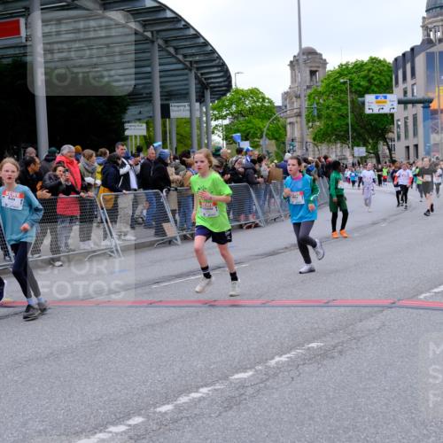 25.04.2026 - Das Zehntel Tim E. http://msf.ph/oto/9577655 25.04.2026 11:00:58 Ziel 5211, 5431, 5455, 5596, 5597, 5765, 5966, 6243, 6245, 6435, 6444, 6680, 6698, 6772, 6823, 7009, 7323, 7495, 7510, 7528, 7744, 7845 meine-sportfotos.de