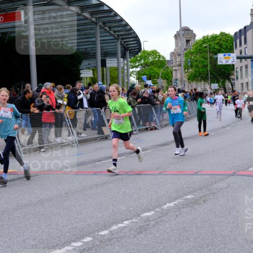 25.04.2026 - Das Zehntel Tim E. http://msf.ph/oto/9577656 25.04.2026 11:00:58 Ziel 5211, 5431, 5455, 5596, 5597, 5765, 5966, 6243, 6245, 6435, 6444, 6680, 6698, 6772, 6823, 7009, 7323, 7495, 7510, 7528, 7744, 7845 meine-sportfotos.de