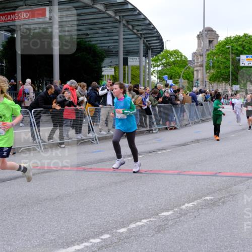 25.04.2026 - Das Zehntel Tim E. http://msf.ph/oto/9577664 25.04.2026 11:00:59 Ziel 5211, 5431, 5455, 5478, 5596, 5597, 5672, 5714, 5765, 5966, 6211, 6243, 6245, 6435, 6444, 6509, 6680, 6698, 7323, 7495, 7510, 7528, 7744, 7804, 7845 meine-sportfotos.de