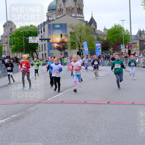 25.04.2026 - Das Zehntel Tim E. http://msf.ph/oto/9577678 25.04.2026 11:01:03 Ziel 5160, 5171, 5431, 5455, 5478, 5588, 5672, 5714, 5765, 5950, 5966, 6211, 6435, 6444, 6509, 6575, 6594, 6656, 6680, 6698, 7304, 7323, 7495, 7510, 7528, 7804, 7845, 7865 meine-sportfotos.de