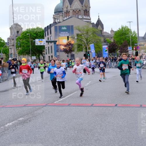 25.04.2026 - Das Zehntel Tim E. http://msf.ph/oto/9577680 25.04.2026 11:01:03 Ziel 5160, 5171, 5431, 5455, 5478, 5588, 5672, 5714, 5765, 5950, 5966, 6211, 6435, 6444, 6509, 6575, 6594, 6656, 6680, 6698, 7304, 7323, 7495, 7510, 7528, 7804, 7845, 7865 meine-sportfotos.de