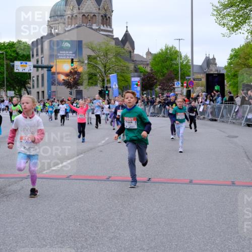 25.04.2026 - Das Zehntel Tim E. http://msf.ph/oto/9577685 25.04.2026 11:01:04 Ziel 5160, 5171, 5478, 5588, 5672, 5714, 5765, 5950, 5966, 6211, 6435, 6444, 6509, 6575, 6594, 6656, 7304, 7323, 7495, 7510, 7528, 7671, 7676, 7804, 7865 meine-sportfotos.de