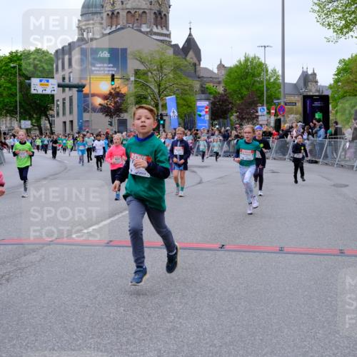 25.04.2026 - Das Zehntel Tim E. http://msf.ph/oto/9577690 25.04.2026 11:01:05 Ziel 5160, 5171, 5478, 5588, 5672, 5714, 5765, 5950, 5966, 6211, 6435, 6436, 6444, 6509, 6575, 6594, 6656, 7304, 7323, 7510, 7528, 7671, 7676, 7804, 7865 meine-sportfotos.de