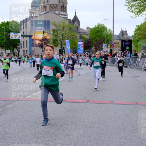 25.04.2026 - Das Zehntel Tim E. http://msf.ph/oto/9577691 25.04.2026 11:01:05 Ziel 5160, 5171, 5478, 5588, 5672, 5714, 5765, 5950, 5966, 6211, 6435, 6436, 6444, 6509, 6575, 6594, 6656, 7304, 7323, 7510, 7528, 7671, 7676, 7804, 7865 meine-sportfotos.de