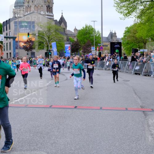 25.04.2026 - Das Zehntel Tim E. http://msf.ph/oto/9577692 25.04.2026 11:01:05 Ziel 5160, 5171, 5478, 5588, 5672, 5714, 5765, 5950, 5966, 6211, 6435, 6436, 6444, 6509, 6575, 6594, 6656, 7304, 7323, 7510, 7528, 7671, 7676, 7804, 7865 meine-sportfotos.de