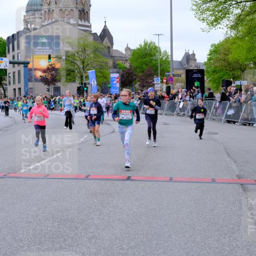 25.04.2026 - Das Zehntel Tim E. http://msf.ph/oto/9577694 25.04.2026 11:01:05 Ziel 5160, 5171, 5478, 5588, 5672, 5714, 5765, 5950, 5966, 6211, 6435, 6436, 6444, 6509, 6575, 6594, 6656, 7304, 7323, 7510, 7528, 7671, 7676, 7804, 7865 meine-sportfotos.de