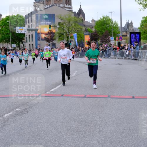 25.04.2026 - Das Zehntel Tim E. http://msf.ph/oto/9577753 25.04.2026 11:01:20 Ziel 5138, 5194, 5243, 5254, 5670, 5707, 5930, 5943, 5980, 6001, 6021, 6287, 6289, 6464, 6503, 6511, 6513, 6549, 6943, 7014, 7085, 7157, 7514, 7573, 7670, 7693, 7784 meine-sportfotos.de