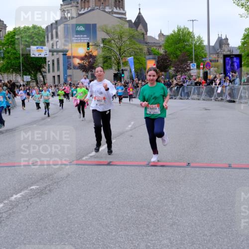 25.04.2026 - Das Zehntel Tim E. http://msf.ph/oto/9577757 25.04.2026 11:01:20 Ziel 5138, 5194, 5243, 5254, 5670, 5707, 5930, 5943, 5980, 6001, 6021, 6287, 6289, 6464, 6503, 6511, 6513, 6549, 6943, 7014, 7085, 7157, 7514, 7573, 7670, 7693, 7784 meine-sportfotos.de