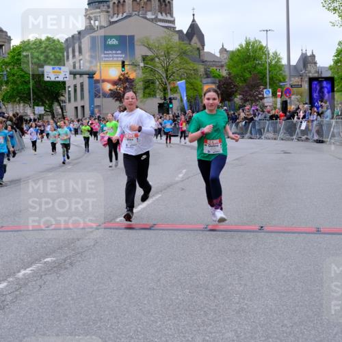 25.04.2026 - Das Zehntel Tim E. http://msf.ph/oto/9577758 25.04.2026 11:01:21 Ziel 5138, 5194, 5243, 5254, 5670, 5707, 5718, 5930, 5943, 5980, 6287, 6289, 6464, 6503, 6511, 6513, 6549, 6943, 7014, 7085, 7157, 7573, 7693, 7784 meine-sportfotos.de