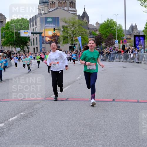 25.04.2026 - Das Zehntel Tim E. http://msf.ph/oto/9577759 25.04.2026 11:01:21 Ziel 5138, 5194, 5243, 5254, 5670, 5707, 5718, 5930, 5943, 5980, 6287, 6289, 6464, 6503, 6511, 6513, 6549, 6943, 7014, 7085, 7157, 7573, 7693, 7784 meine-sportfotos.de