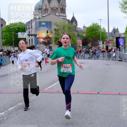 25.04.2026 - Das Zehntel Tim E. http://msf.ph/oto/9577761 25.04.2026 11:01:21 Ziel 5138, 5194, 5243, 5254, 5670, 5707, 5718, 5930, 5943, 5980, 6287, 6289, 6464, 6503, 6511, 6513, 6549, 6943, 7014, 7085, 7157, 7573, 7693, 7784 meine-sportfotos.de