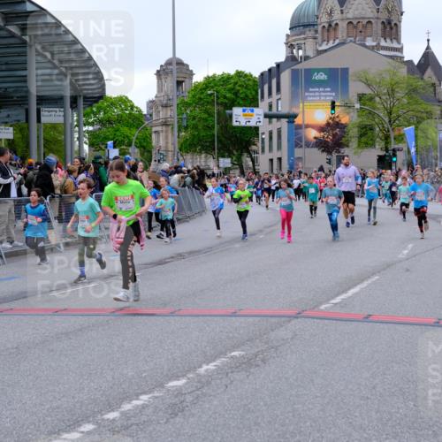 25.04.2026 - Das Zehntel Tim E. http://msf.ph/oto/9577768 25.04.2026 11:01:24 Ziel 5055, 5138, 5670, 5707, 5718, 5935, 5941, 5976, 5980, 6287, 6289, 6464, 6503, 6511, 6513, 6549, 6833, 6943, 7020, 7085, 7157, 7443, 7482, 7573, 7693, 7707, 7708, 7728, 7784 meine-sportfotos.de