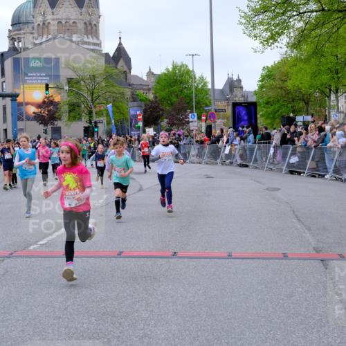 25.04.2026 - Das Zehntel Tim E. http://msf.ph/oto/9577791 25.04.2026 11:01:28 Ziel 5055, 5065, 5138, 5653, 5670, 5718, 5935, 5941, 5976, 5980, 5992, 6203, 6204, 6464, 6833, 7020, 7085, 7157, 7188, 7443, 7482, 7573, 7707, 7708, 7728 meine-sportfotos.de