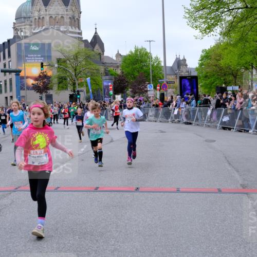25.04.2026 - Das Zehntel Tim E. http://msf.ph/oto/9577794 25.04.2026 11:01:29 Ziel 5055, 5065, 5138, 5653, 5670, 5718, 5868, 5935, 5941, 5947, 5976, 5980, 5992, 6203, 6204, 6833, 7020, 7085, 7157, 7188, 7443, 7482, 7573, 7707, 7708, 7728 meine-sportfotos.de