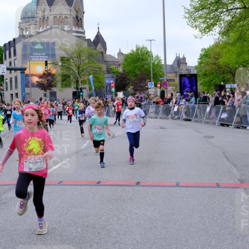 25.04.2026 - Das Zehntel Tim E. http://msf.ph/oto/9577795 25.04.2026 11:01:29 Ziel 5055, 5065, 5138, 5653, 5670, 5718, 5868, 5935, 5941, 5947, 5976, 5980, 5992, 6203, 6204, 6833, 7020, 7085, 7157, 7188, 7443, 7482, 7573, 7707, 7708, 7728 meine-sportfotos.de