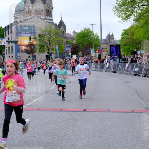 25.04.2026 - Das Zehntel Tim E. http://msf.ph/oto/9577796 25.04.2026 11:01:29 Ziel 5055, 5065, 5138, 5653, 5670, 5718, 5868, 5935, 5941, 5947, 5976, 5980, 5992, 6203, 6204, 6833, 7020, 7085, 7157, 7188, 7443, 7482, 7573, 7707, 7708, 7728 meine-sportfotos.de