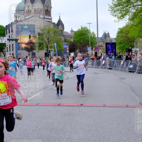 25.04.2026 - Das Zehntel Tim E. http://msf.ph/oto/9577797 25.04.2026 11:01:29 Ziel 5055, 5065, 5138, 5653, 5670, 5718, 5868, 5935, 5941, 5947, 5976, 5980, 5992, 6203, 6204, 6833, 7020, 7085, 7157, 7188, 7443, 7482, 7573, 7707, 7708, 7728 meine-sportfotos.de