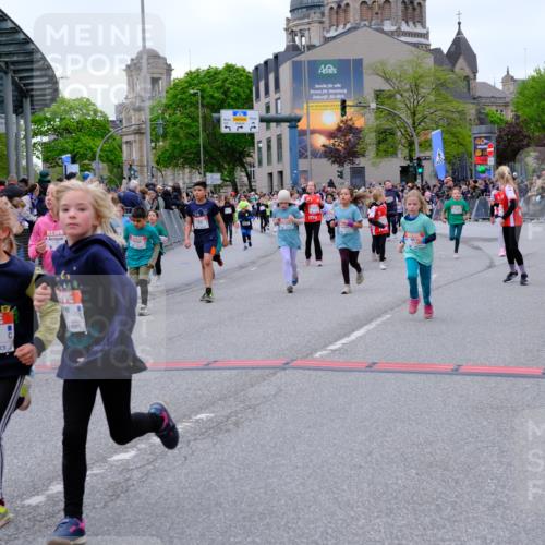 25.04.2026 - Das Zehntel Tim E. http://msf.ph/oto/9577823 25.04.2026 11:01:33 Ziel 5055, 5065, 5310, 5312, 5313, 5369, 5479, 5491, 5653, 5664, 5718, 5868, 5935, 5941, 5947, 5976, 5992, 6203, 6204, 6453, 6833, 7020, 7188, 7443, 7482, 7502, 7542, 7707, 7708, 7728, 7789, 7920 meine-sportfotos.de