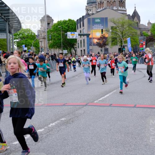 25.04.2026 - Das Zehntel Tim E. http://msf.ph/oto/9577824 25.04.2026 11:01:33 Ziel 5055, 5065, 5310, 5312, 5313, 5369, 5479, 5491, 5653, 5664, 5718, 5868, 5935, 5941, 5947, 5976, 5992, 6203, 6204, 6453, 6833, 7020, 7188, 7443, 7482, 7502, 7542, 7707, 7708, 7728, 7789, 7920 meine-sportfotos.de