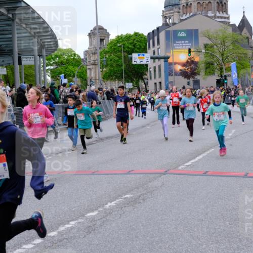 25.04.2026 - Das Zehntel Tim E. http://msf.ph/oto/9577826 25.04.2026 11:01:33 Ziel 5055, 5065, 5310, 5312, 5313, 5369, 5479, 5491, 5653, 5664, 5718, 5868, 5935, 5941, 5947, 5976, 5992, 6203, 6204, 6453, 6833, 7020, 7188, 7443, 7482, 7502, 7542, 7707, 7708, 7728, 7789, 7920 meine-sportfotos.de