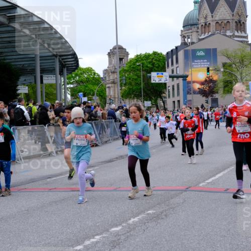 25.04.2026 - Das Zehntel Tim E. http://msf.ph/oto/9577843 25.04.2026 11:01:36 Ziel 5055, 5065, 5118, 5310, 5312, 5313, 5314, 5321, 5369, 5479, 5491, 5653, 5664, 5868, 5935, 5947, 5992, 6203, 6204, 6453, 6760, 6767, 7188, 7502, 7542, 7789, 7920 meine-sportfotos.de