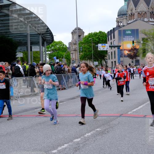 25.04.2026 - Das Zehntel Tim E. http://msf.ph/oto/9577844 25.04.2026 11:01:36 Ziel 5055, 5065, 5118, 5310, 5312, 5313, 5314, 5321, 5369, 5479, 5491, 5653, 5664, 5868, 5935, 5947, 5992, 6203, 6204, 6453, 6760, 6767, 7188, 7502, 7542, 7789, 7920 meine-sportfotos.de