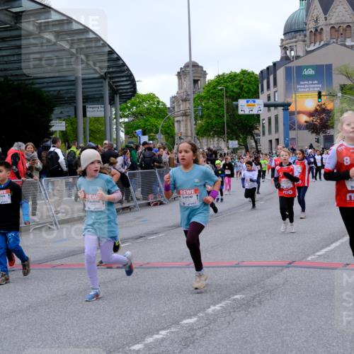 25.04.2026 - Das Zehntel Tim E. http://msf.ph/oto/9577846 25.04.2026 11:01:36 Ziel 5055, 5065, 5118, 5310, 5312, 5313, 5314, 5321, 5369, 5479, 5491, 5653, 5664, 5868, 5935, 5947, 5992, 6203, 6204, 6453, 6760, 6767, 7188, 7502, 7542, 7789, 7920 meine-sportfotos.de